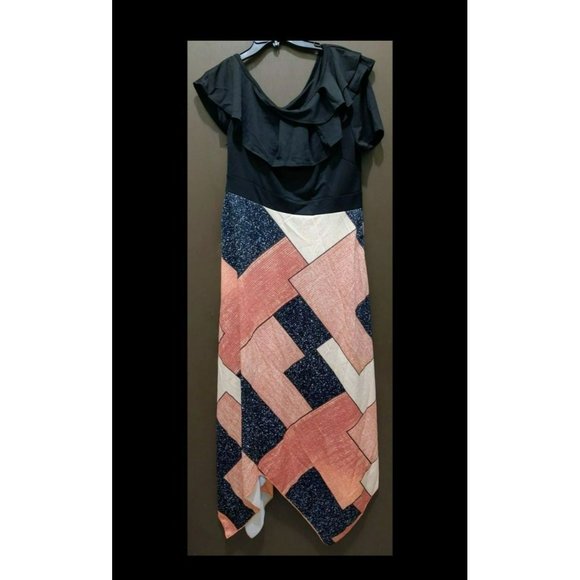 Cute off the shoulder color block ruffle dress size Large - Picture 5 of 6